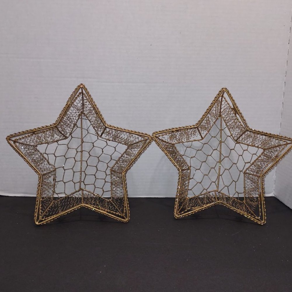 Gold Tone Star Shaped Baskets